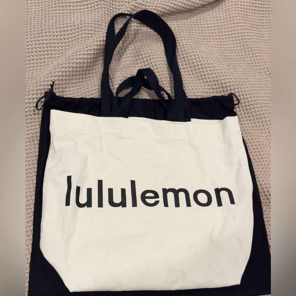 Lululemon Athletica Black and White/ivory Classic Tote